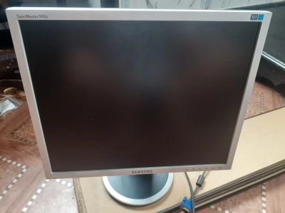 Лот: 19286894. Фото: 1. Монитор Samsung 940N. ЖК-мониторы