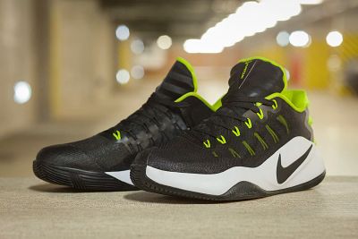 Лот: 10208534. Фото: 1. Nike Hyperdunk 20. Кеды, кроссовки, слипоны