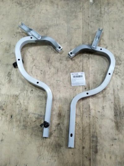 Лот: 21402725. Фото: 1. петли багажника Toyota Camry Gracia... Двигатель и элементы двигателя