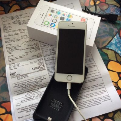Лот: 5465435. Фото: 1. Iphone 5S 32 GB в отличном состоянии... Смартфоны