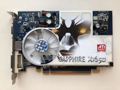 Лот: 25354313. Фото: 1. PCI-E 256Mb Sapphire ATI Radeon... Видеокарты