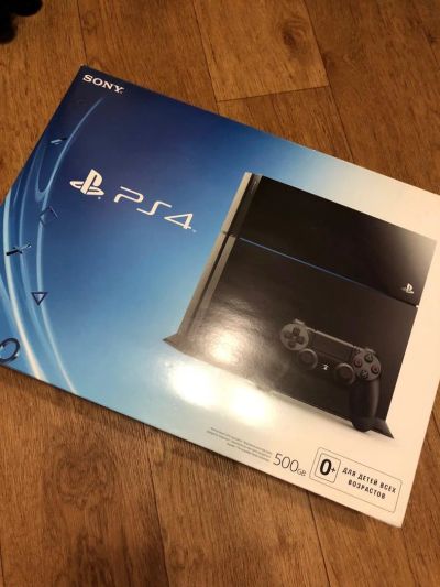 Лот: 10940551. Фото: 1. PS4 очень хороший комплект. Игровые приставки, консоли