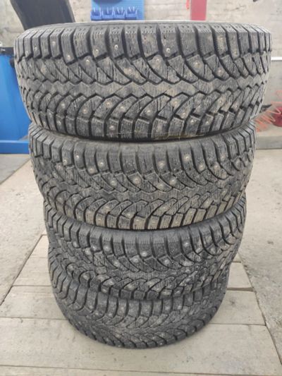 Лот: 18114719. Фото: 1. Зимние шины Pirelli Formula Ice... Шины