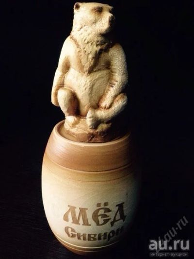 Лот: 17598766. Фото: 1. Бочонок "Мёд Сибири" с резным... Пчеловодство