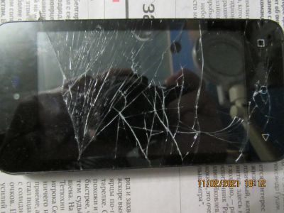 Лот: 17210631. Фото: 1. Смартфон Micromax D303. Смартфоны