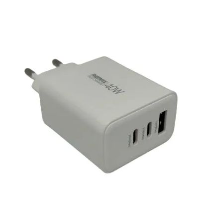 Лот: 21376839. Фото: 1. Зарядное сетевое (USB-A + USB-C... Зарядные устройства, блоки питания, адаптеры сетевые для смартфонов