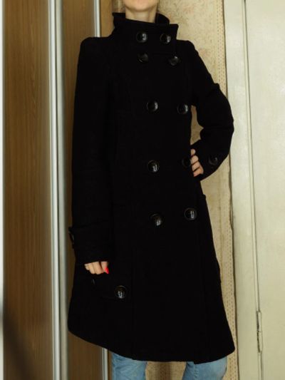 Лот: 20019864. Фото: 1. Пальто чёрное xs 42 размер с воротником... Верхняя одежда