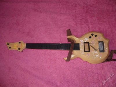 Лот: 920524. Фото: 1. гитара. Музыкальные