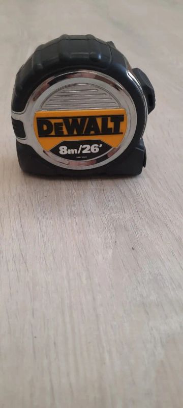 Лот: 25551332. Фото: 1. Рулетка Dewalt. Ручной инструмент