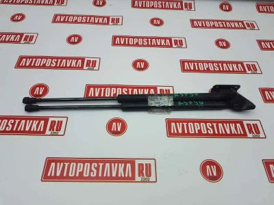 Лот: 20902689. Фото: 1. Амортизатор двери багажника Toyota... Кузов