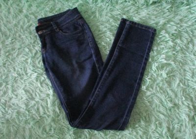 Лот: 14722265. Фото: 1. Джинсы 28. Джинсы