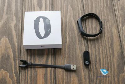 Лот: 15437922. Фото: 1. б/у фитнес браслет Xiaomi MI Band... Смарт-часы, фитнес-браслеты, аксессуары