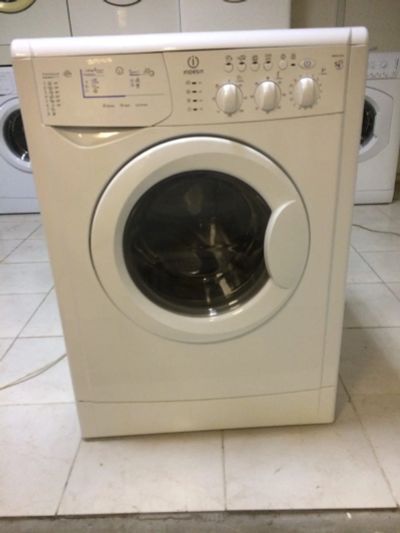Лот: 15837990. Фото: 1. Стиральная машина Indesit widxl... Стиральные машины