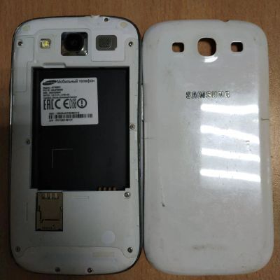 Лот: 12715854. Фото: 1. Samsung i9301l. На запчасти. Поможем... Микросхемы и платы