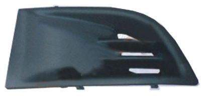 Лот: 7417114. Фото: 1. Решетка в бампер Лев. Nissan Bluebird... Кузов