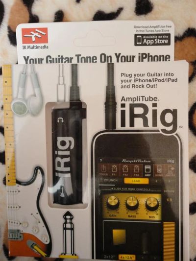 Лот: 3157287. Фото: 1. iRig Amplitube. Гитарные эффекты и комбоусилители