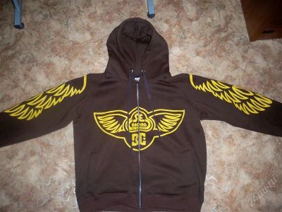 Лот: 2113086. Фото: 1. Кофта\толстовка DC shoes. Свитеры, толстовки, худи