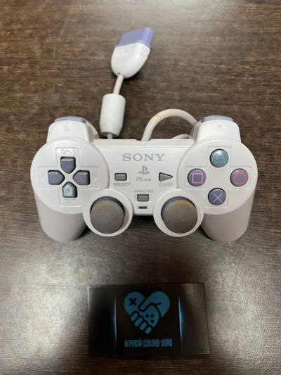 Лот: 18260153. Фото: 1. Оригинальный Dualshock 1 проводной... Аксессуары для игровых приставок, консолей, геймпады