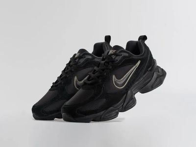Лот: 25673258. Фото: 1. Кроссовки Nike. Кеды, кроссовки, слипоны
