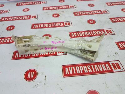 Лот: 20899434. Фото: 1. Клипса бампера Mazda Axela BK5P... Кузов