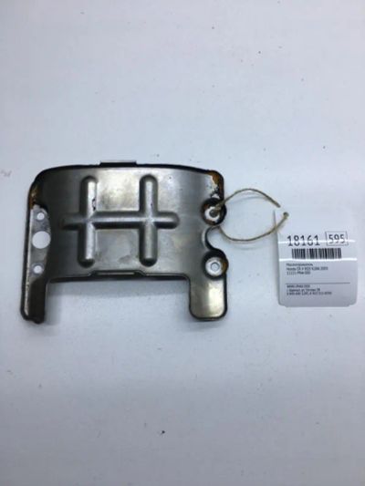 Лот: 20380157. Фото: 1. Маслоотражатель Honda Cr-V 2003... Двигатель и элементы двигателя