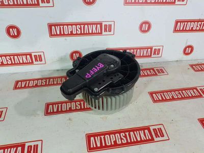 Лот: 20898005. Фото: 1. Моторчик печки Mazda Axela BYEFP... Двигатель и элементы двигателя