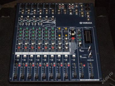 Лот: 2809692. Фото: 1. Микшерный пульт YAMAHA MG124CX... Микшеры, предусилители, микрофонные эффекты