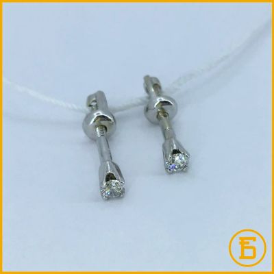 Лот: 11471667. Фото: 1. Золотые серьги 585 пробы. Белое... Серьги, каффы