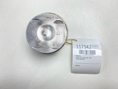 Лот: 25605582. Фото: 1. Поршень Honda Civic 2007 13010RNAA00... Двигатель и элементы двигателя