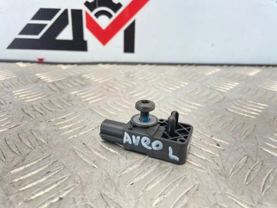 Лот: 25789976. Фото: 1. датчик airbag Chevrolet Aveo T300. Двигатель и элементы двигателя