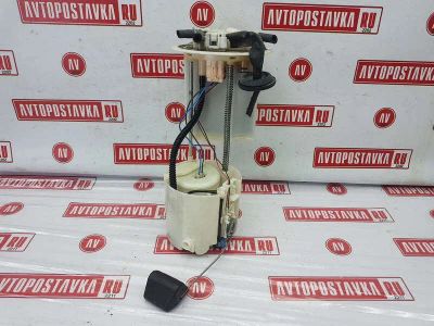 Лот: 20901899. Фото: 1. Насос топливный Toyota Aqua NHP10... Топливная система