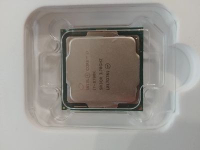 Лот: 14114189. Фото: 1. Процессор Core i7-8700K. Процессоры