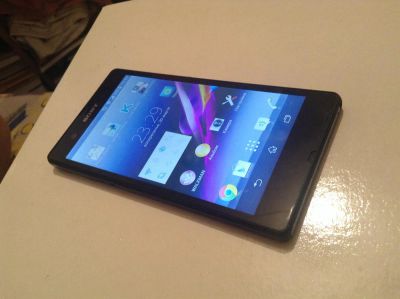 Лот: 3911851. Фото: 1. Xperia z полный комплект!!!. Смартфоны