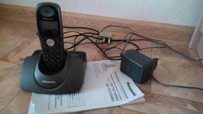 Лот: 5484192. Фото: 1. Телефон беспроводной Panasonic... DECT и радиотелефоны