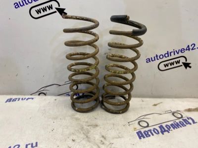 Лот: 21713814. Фото: 1. пружины Honda Capa GA4. Двигатель и элементы двигателя