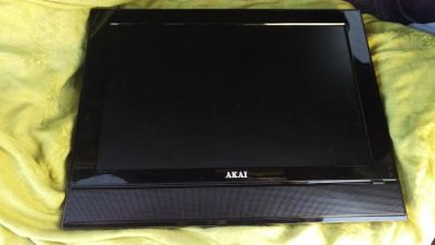Лот: 11185157. Фото: 1. Компактный ЖК-телевизор 19" Akai... Телевизоры