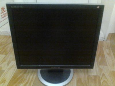 Лот: 3348558. Фото: 1. Продам Samsung SyncMaster 730BF... ЖК-мониторы