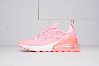 Лот: 11617686. Фото: 1. Кроссовки Nike Air Max 270. Кеды, кроссовки, слипоны