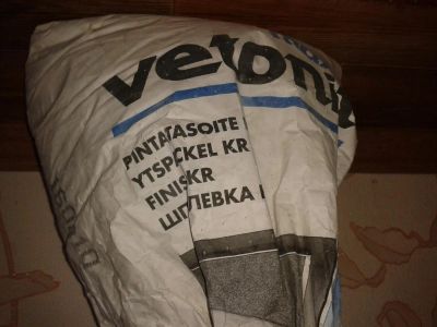 Лот: 3890785. Фото: 1. ветонит полмешка. Смеси, шпатлевки, цемент