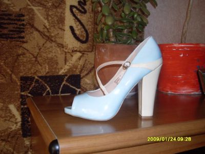 Лот: 5991559. Фото: 1. женские туфли. Туфли