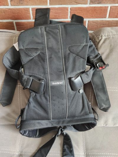 Лот: 19219523. Фото: 1. Рюкзак-кенгуру BabyBjorn One Air. Слинги, эрго рюкзаки, переноски