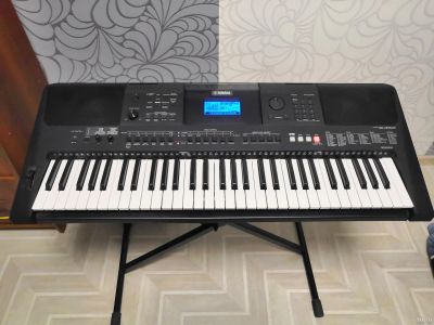 Лот: 14808184. Фото: 1. Синтезатор Yamaha PSR-E453 + подставка... Клавишные