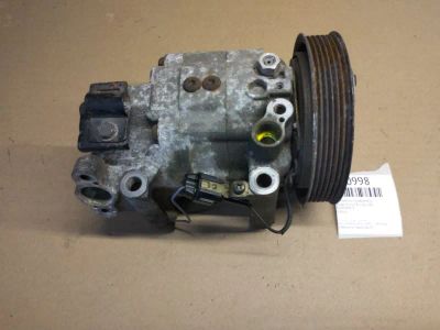 Лот: 21396063. Фото: 1. компрессор кондиционера Nissan... Двигатель и элементы двигателя