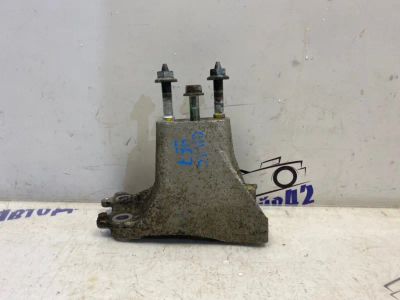 Лот: 21710947. Фото: 1. кронштейн кпп Honda Civic 4D FD1. Двигатель и элементы двигателя