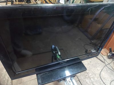 Лот: 22840261. Фото: 1. Телевизор Samsung. Разбит экран. Телевизоры