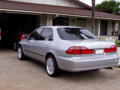Лот: 5941421. Фото: 1. Honda Accord (1998-2002). Чехлы, коврики, оплетки руля