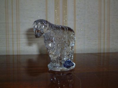 Лот: 4326500. Фото: 1. Хрустальный барашек. Фигурки, статуэтки