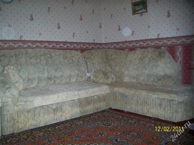 Лот: 886170. Фото: 1. Мягкий уголок и кресло срочно. Кресла, пуфы