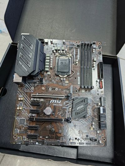 Лот: 19679720. Фото: 1. MSI Z390-A Pro не стартует. Материнские платы