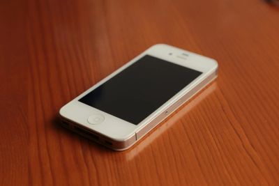 Лот: 4294343. Фото: 1. iPhone 4s 16gb white. Смартфоны